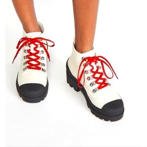 Villa Rouge Harper Boots - Sz 9 - NWOB